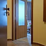 Go Go בורובץ