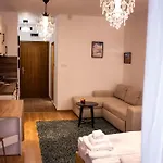 דירה Go Go