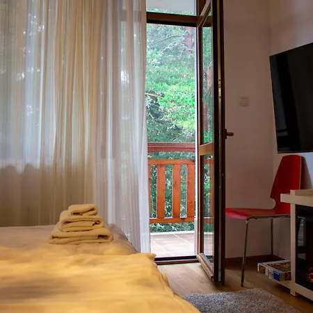 Go Go Апартаменты